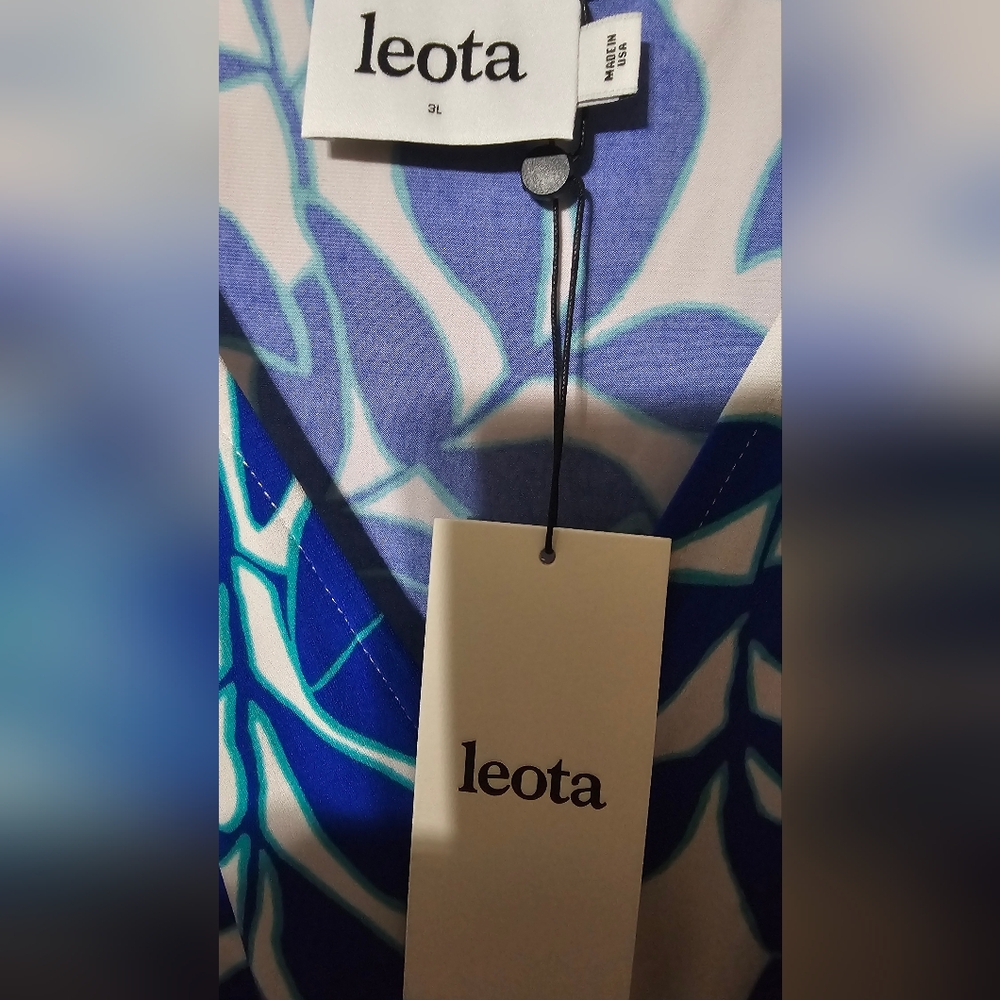 Leota Blue and White Leaf Print Dress - Picture 2 of 2